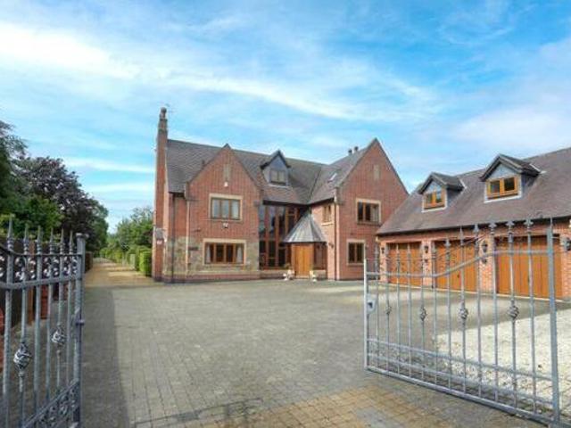 House for sale in City of London, Greater London