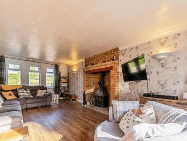 House for sale in Normanton and Altofts, West Yorkshire