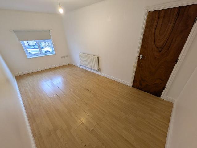 Apartment for rent in Elmton, East Midlands
