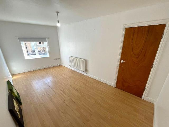 Apartment for rent in Elmton, East Midlands