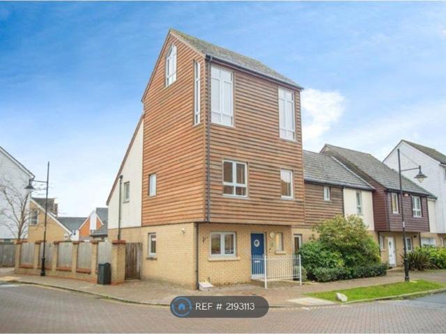 House for rent in St. Marys Island, Gillingham