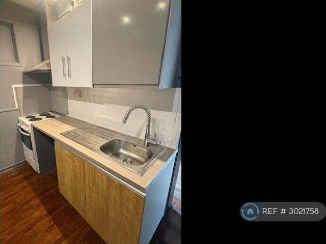 Apartment for rent in Beamhurst, Staffordshire