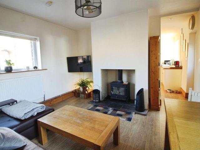 House for rent in Ulleskelf, North Yorkshire