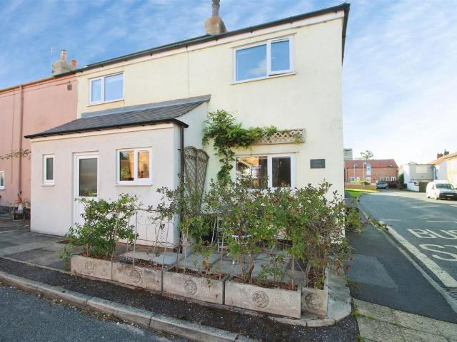 House for rent in Ulleskelf, North Yorkshire