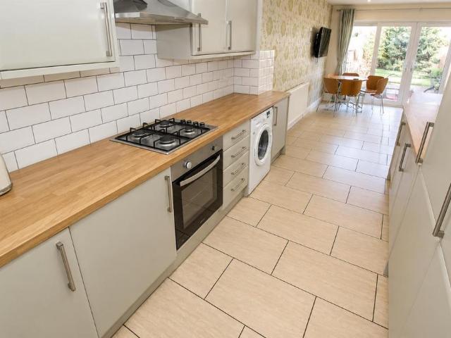 Apartment for rent in Maindy, Cardiff
