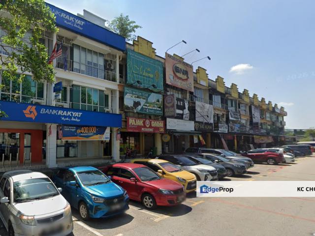 Shop for sale in Petaling, Alam Impian