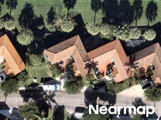 Townhouse for sale in Cooper City, Florida
