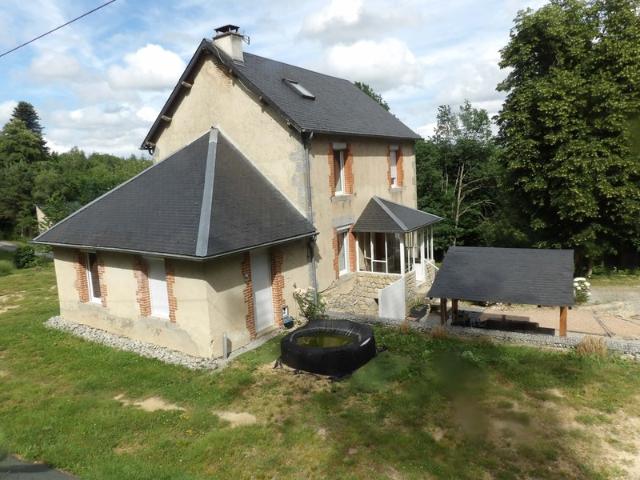 Maison vente à Aubusson, Mainsat