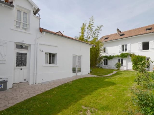 Maison vente à Saint-Germain-en-Laye, Croissy-sur-seine