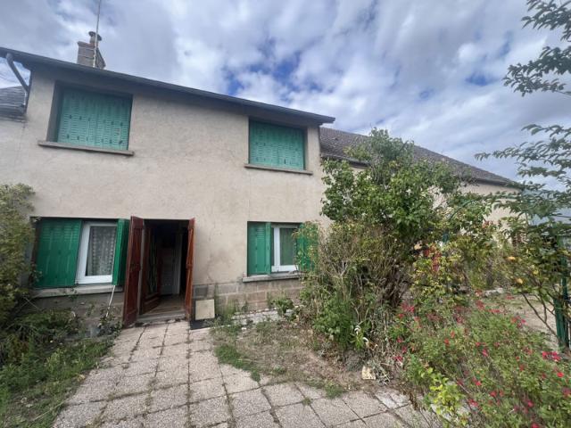Maison vente à Saint-Amand-Montrond, Châteaumeillant