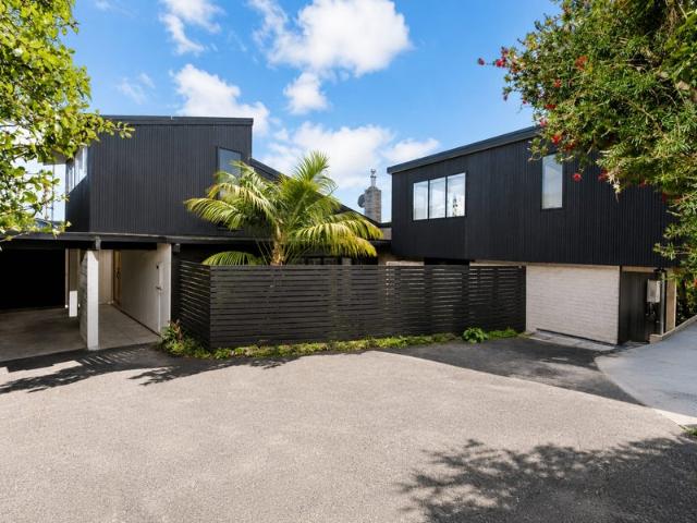 House for rent in Wairau Valley