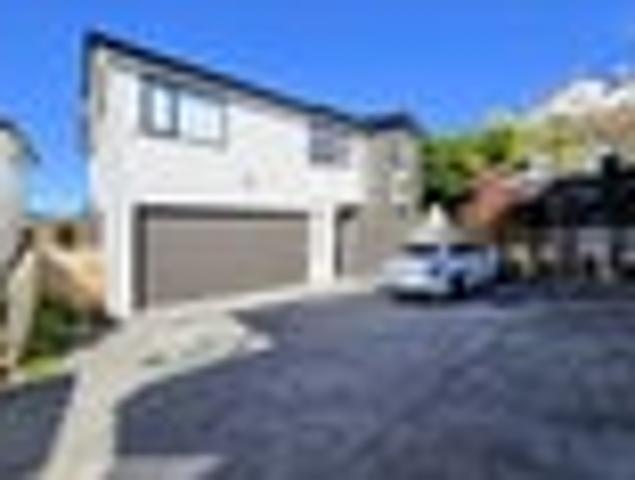 House for rent in Whangaparaoa