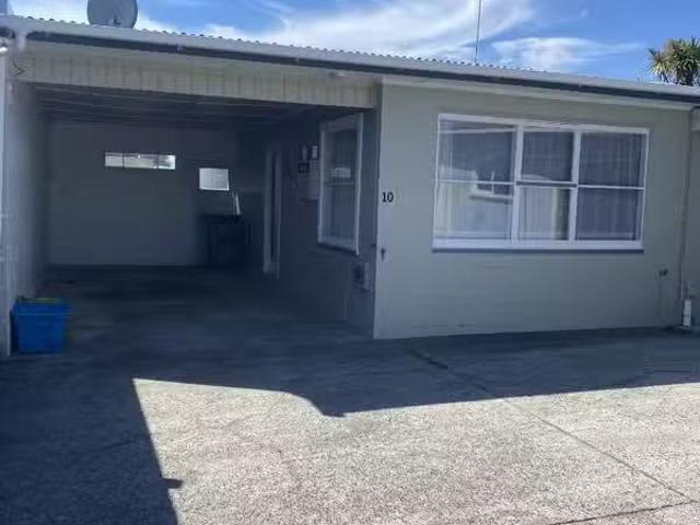 Apartment for rent in Inglewood, Taranaki