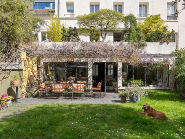 Maison vente à Paris, Île-de-France