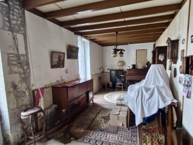 Maison vente à Saintes, Semussac