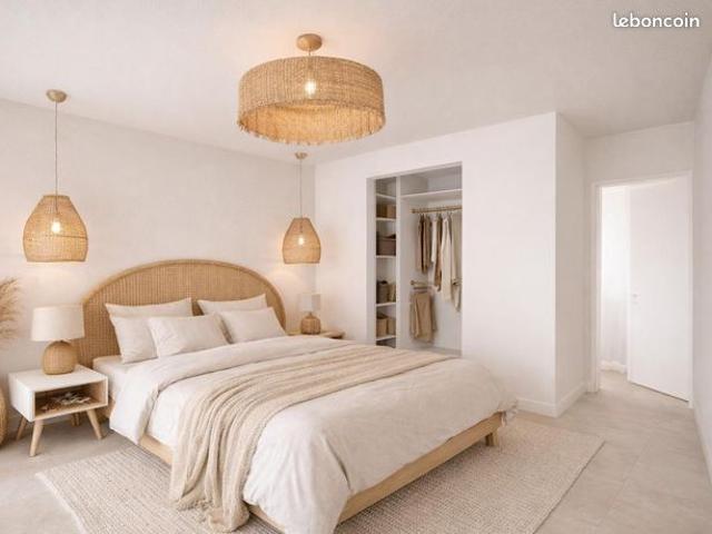 Maison vente à Nîmes, Sabran