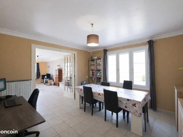 Maison vente à Saint-Étienne, Châteauneuf