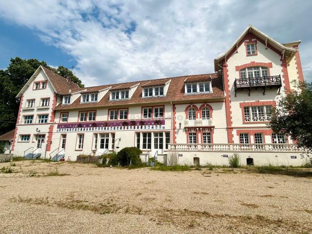 Maison vente à Mantes-la-Jolie, Courgent