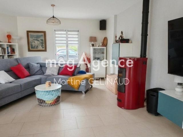 Maison vente à Saintes