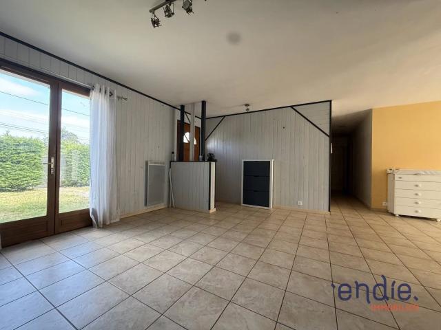 Maison vente à Les Prats, Diou