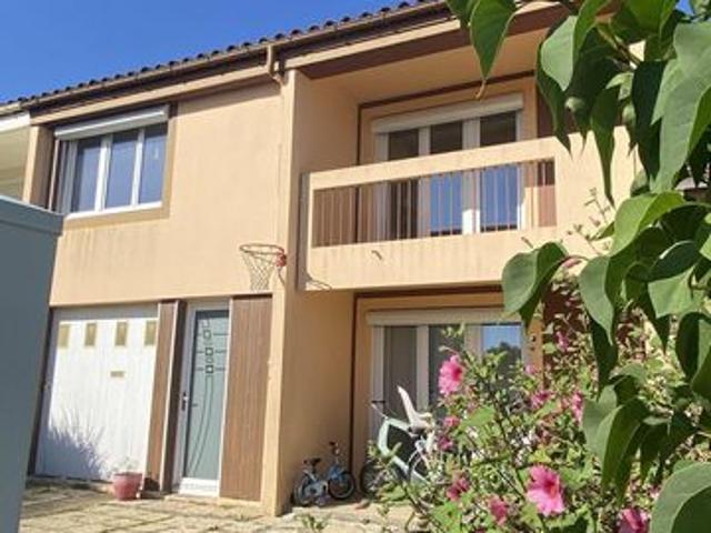 Villa vente à La Roche-sur-Yon, La Roche-sur-yon