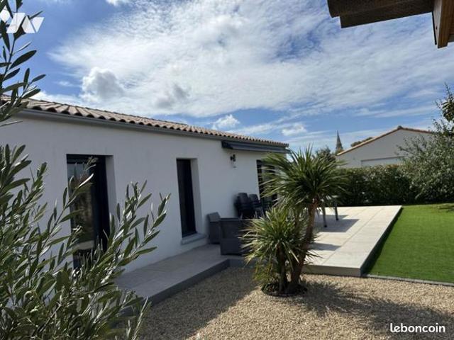 Maison vente à Saint-Michel-en-l'Herm, Vendée