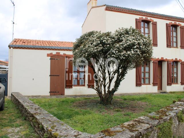 Maison vente à Cholet, La Varenne