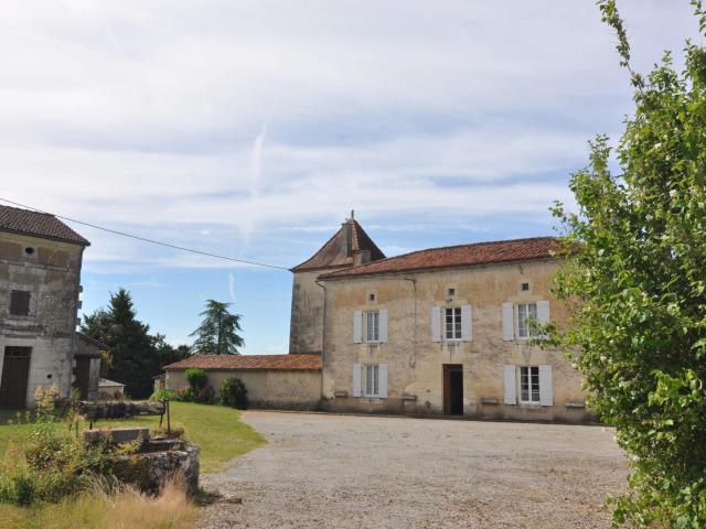 Maison vente à Angoulême, Aubeterre-sur-dronne