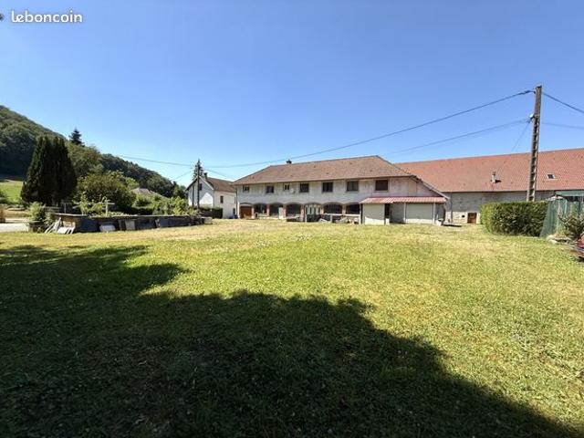 Maison vente à Montbéliard, Bourgogne-Franche-Comté