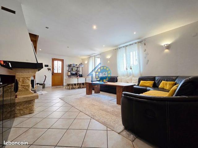 Maison vente à Mantes-la-Jolie, Follainville-dennemont
