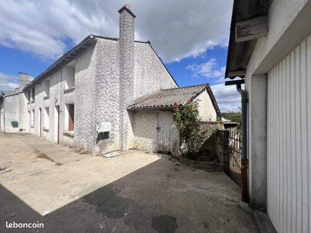 Maison vente à Mazerolles, Charente
