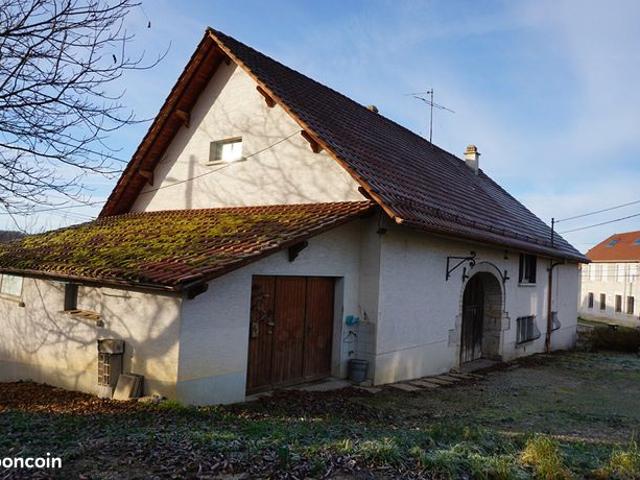 Maison vente à Montbéliard, Montécheroux
