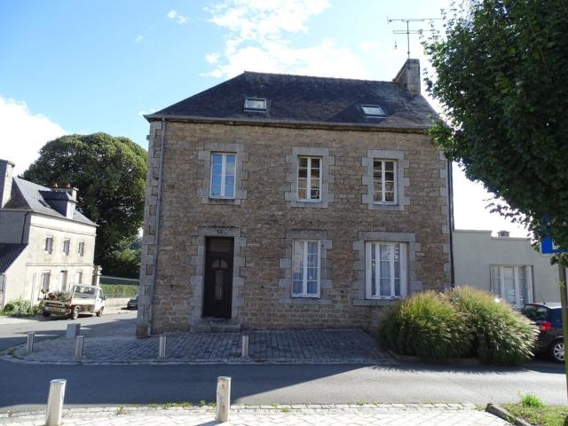 Maison vente à Kerlonjou, Saint-Nicolas-du-Pélem