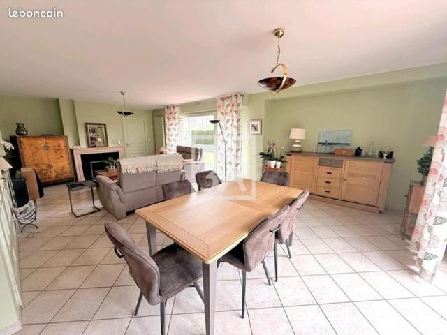 Maison vente à Dunkerque, Wormhout