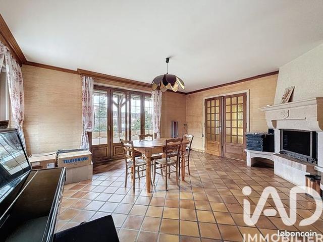 Maison vente à Mâcon, Lugny