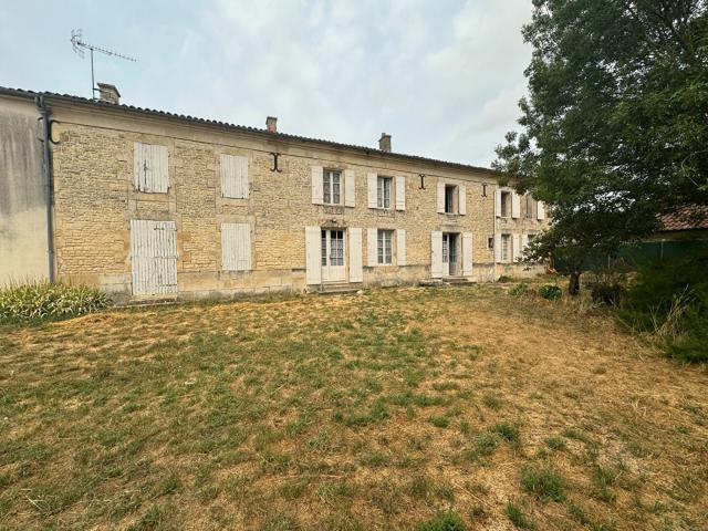 Maison vente à Rochefort, Surgères