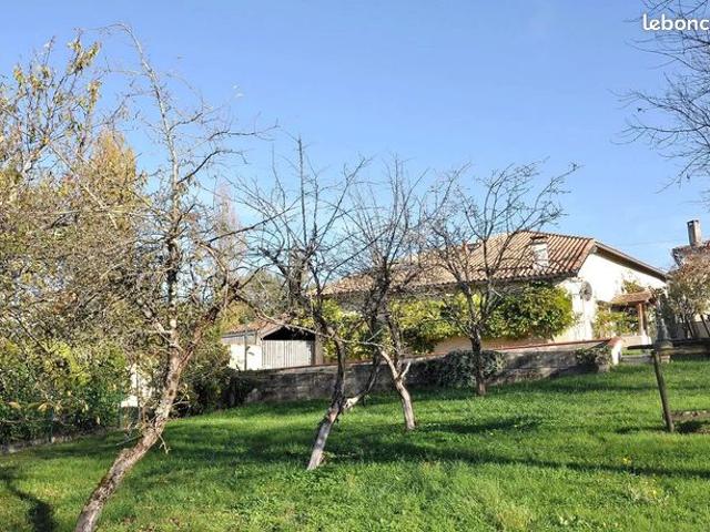 Maison vente à Nontron, Chaleix