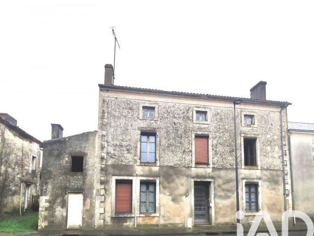 Maison vente à Fontenay-le-Comte, La Réorthe