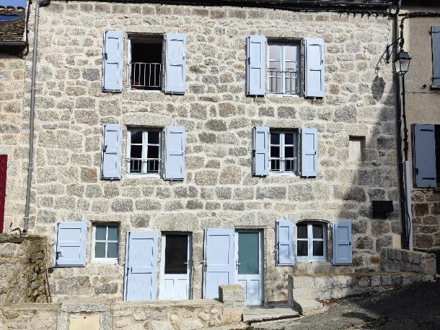 Maison vente à Florac, Le Pont-de-montvert