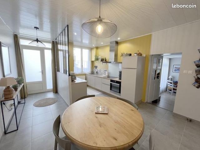 Maison vente à Tournon-sur-Rhône, Désaignes