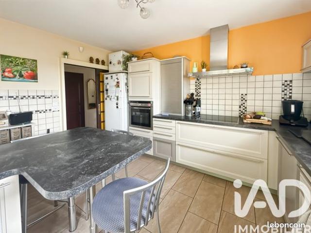 Maison vente à Saint-Étienne, Saint-genest-lerpt