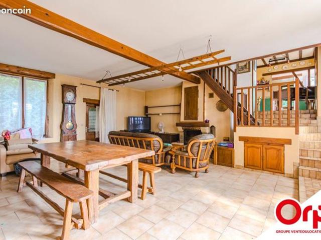Maison vente à Laon, Chevregny