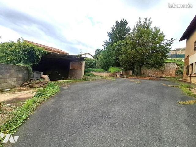 Maison vente à Bourg-en-Bresse, Frans