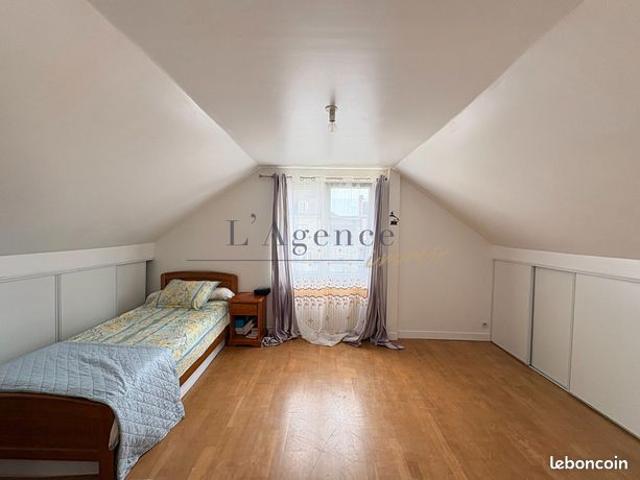 Maison vente à Senlis, Chantilly