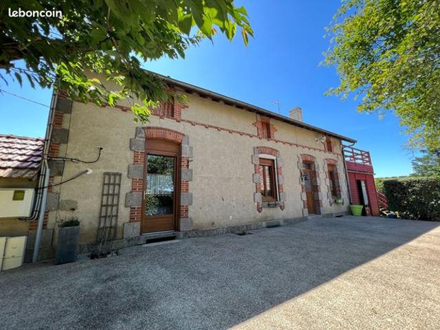 Maison vente à Montluçon, Quinssaines