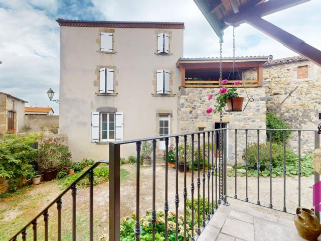 Maison vente à Saint-Yvoine, Puy-de-Dôme