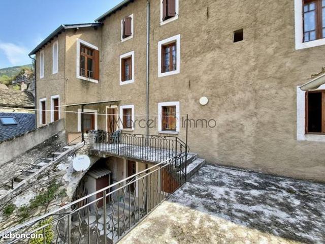 Maison vente à Florac, La Malène