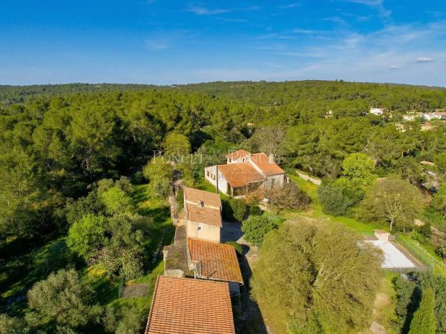 Maison vente à Nîmes