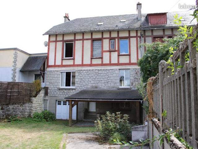 Maison vente à Mauriac, Riom-ès-montagnes