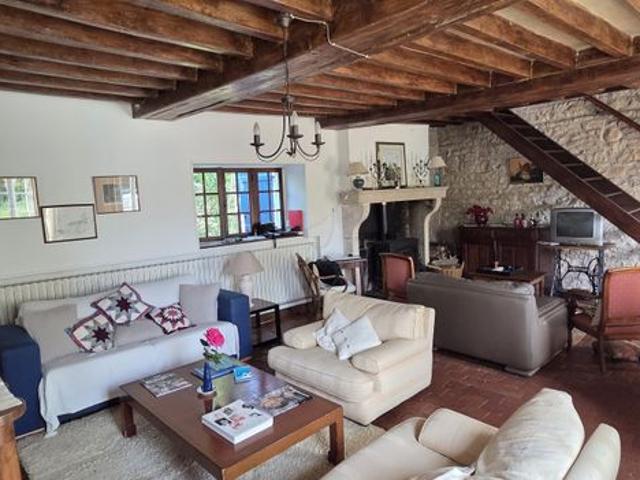 Maison vente à Clamecy, Menou